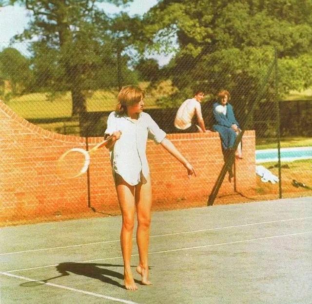 展现了超乎 展现了超乎