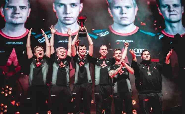 对于菲利克 对于菲利克