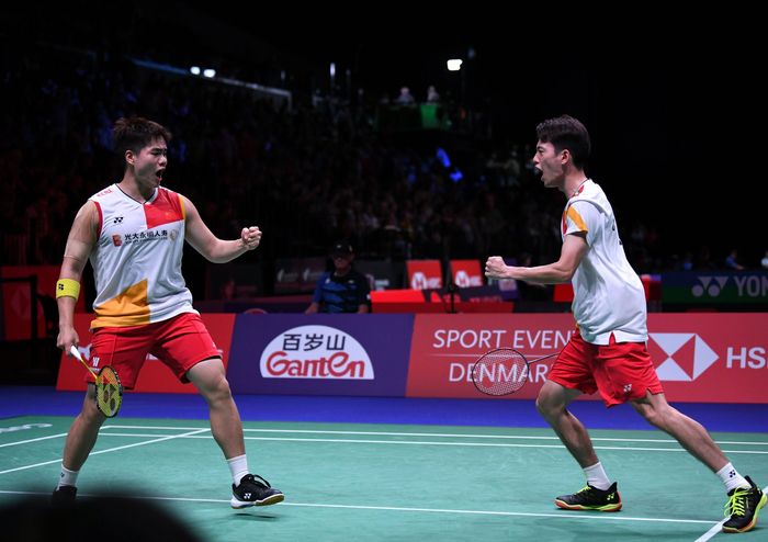 对阵高位逼 对阵高位逼